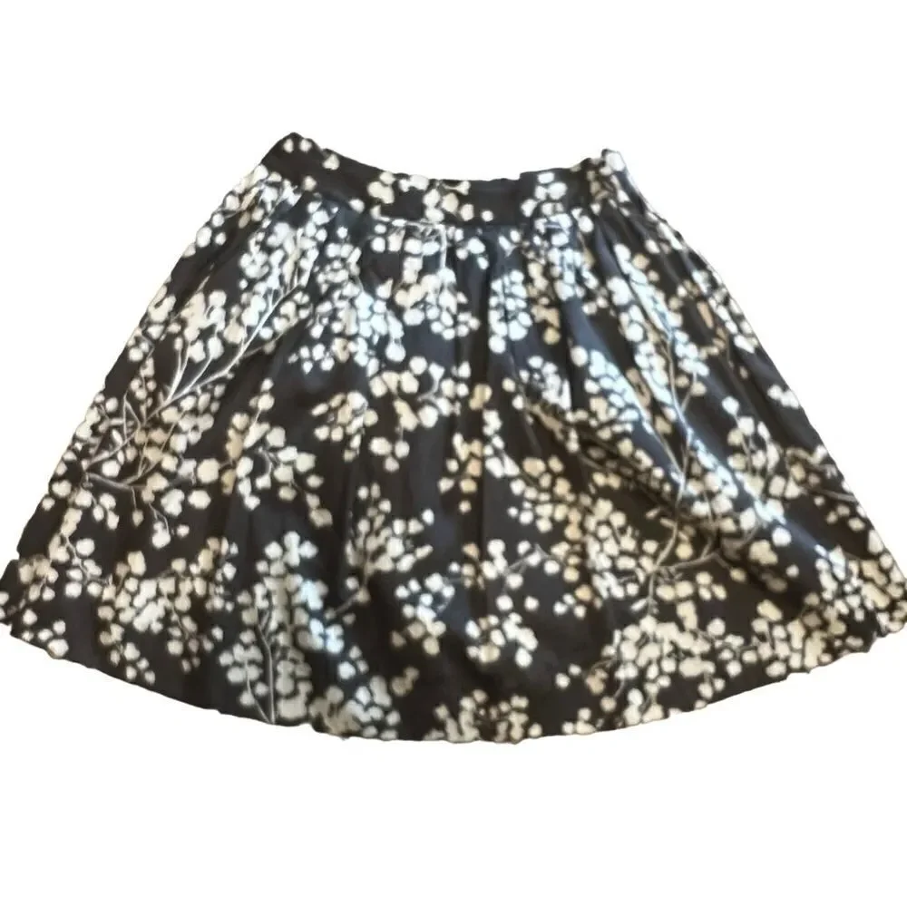 Moulinette Soeurs Grey and White Skirt. Size 2. Great Condition!!